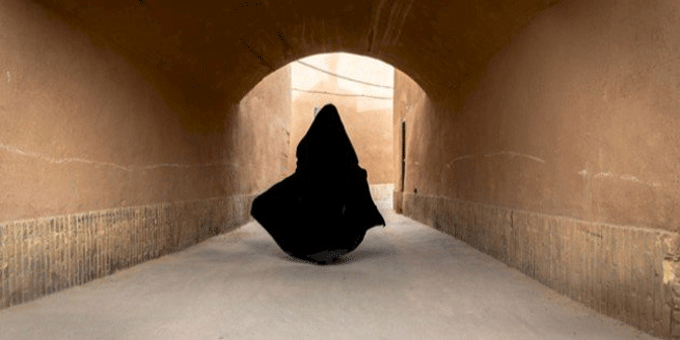 الخيزران والمبالغة في إكرام من ذل بعد عز