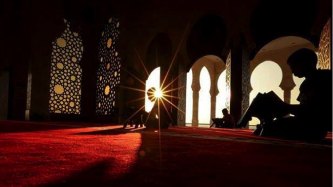 اعتكاف العشر الأواخر من رمضان