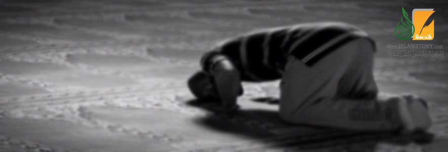 سُنَّة وضع اليدين في السجود
