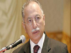 إحسان أوغلو يتهم الكيان الصهيوني باغتصاب موارد الفلسطينيين
