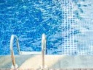 Italy’s Far-right Protest Muslim Swim