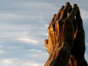 ¿Cuáles son los países más y menos religiosos del planeta?